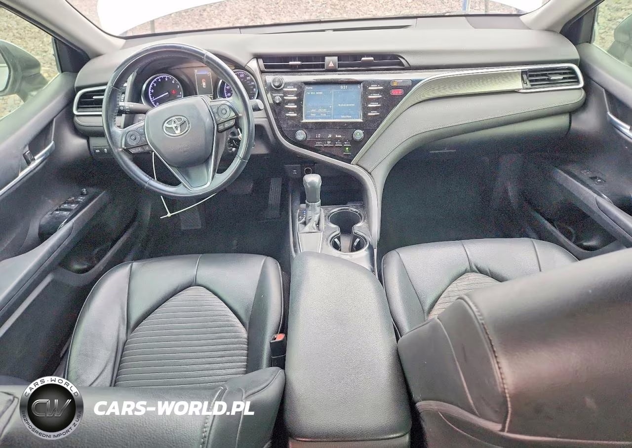 2018 Toyota Camry Se VIN:4T1B11HK1JU088886 - 8
