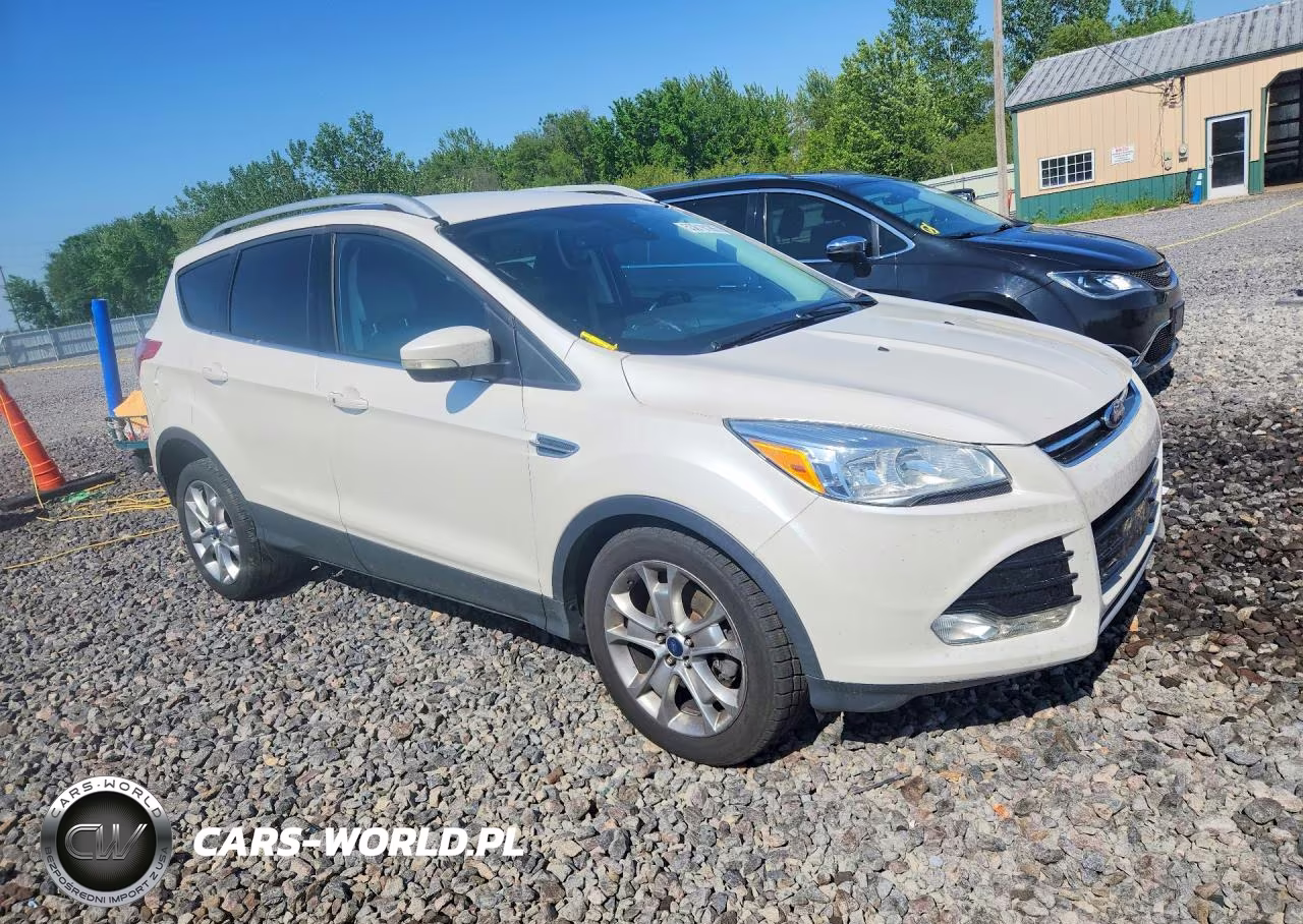 2015 Ford Escape Titanium VIN:1FMCU0J99FUA69099 - 4