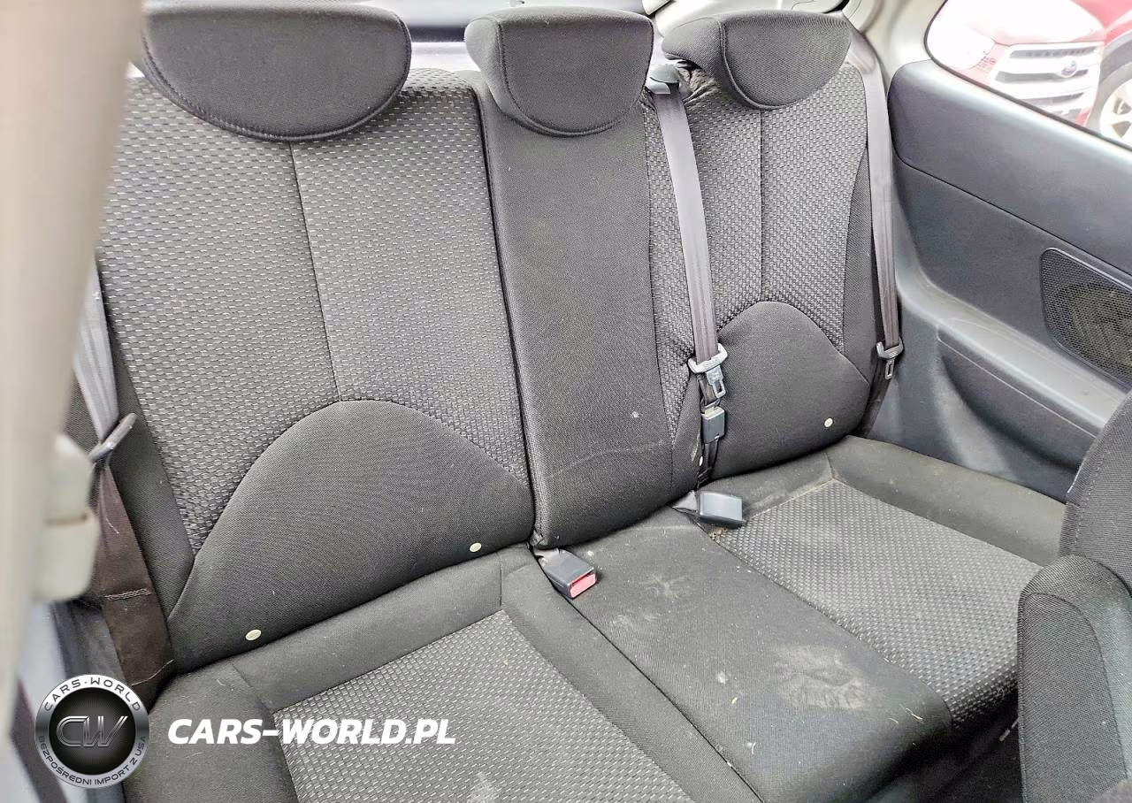 2007 Hyundai Accent Gs VIN:KMHCM36C27U040230 - 10