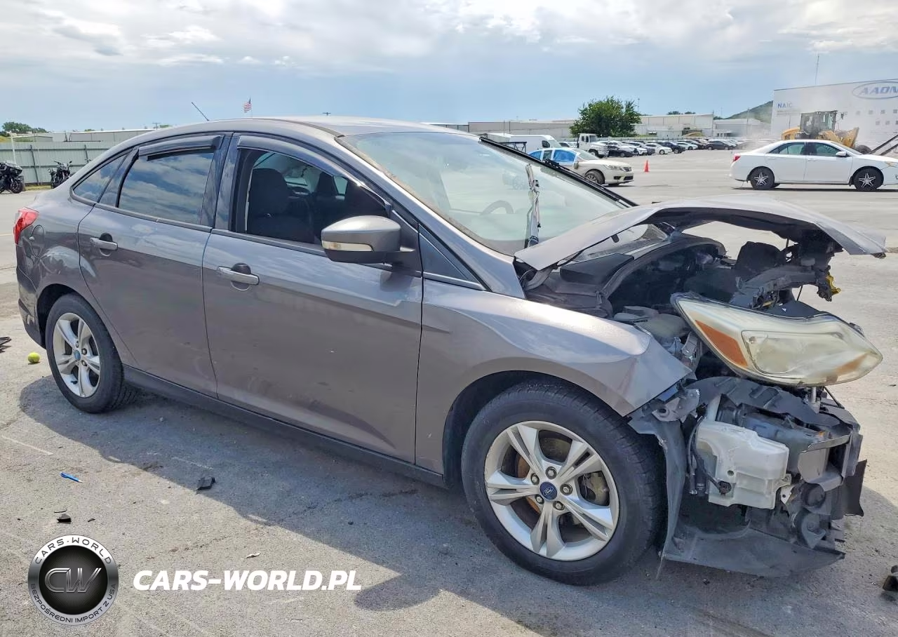 2013 Ford Focus Se VIN:1FADP3F22DL255251 - 4