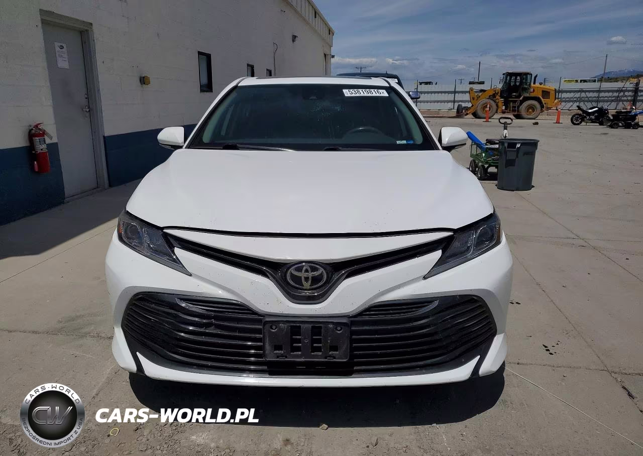 2020 Toyota Camry Le VIN:4T1L11AK3LU925087 - 5
