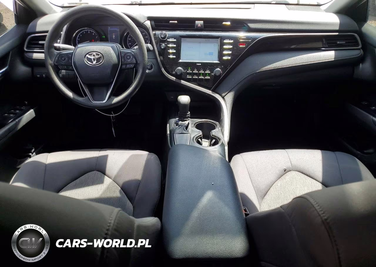 2020 Toyota Camry Le VIN:4T1L11AK3LU925087 - 8