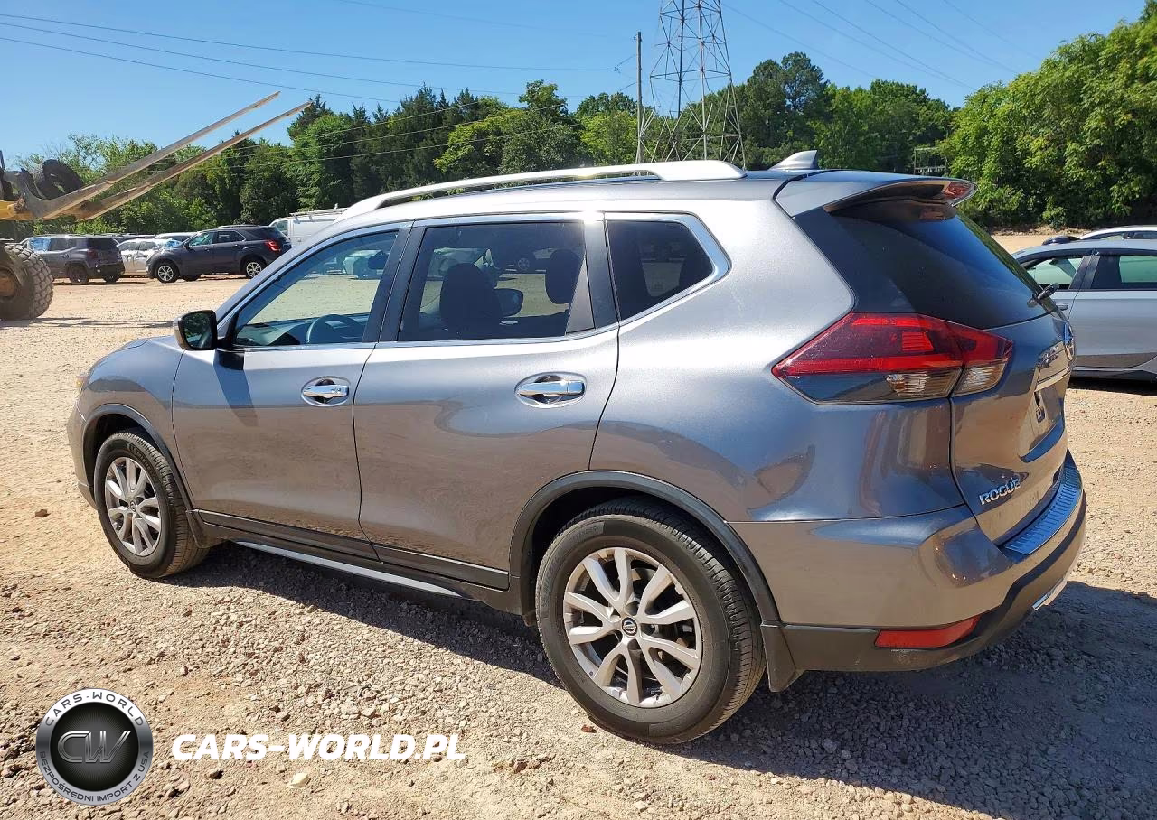 2018 Nissan Rogue S VIN:KNMAT2MT1JP615192 - 2