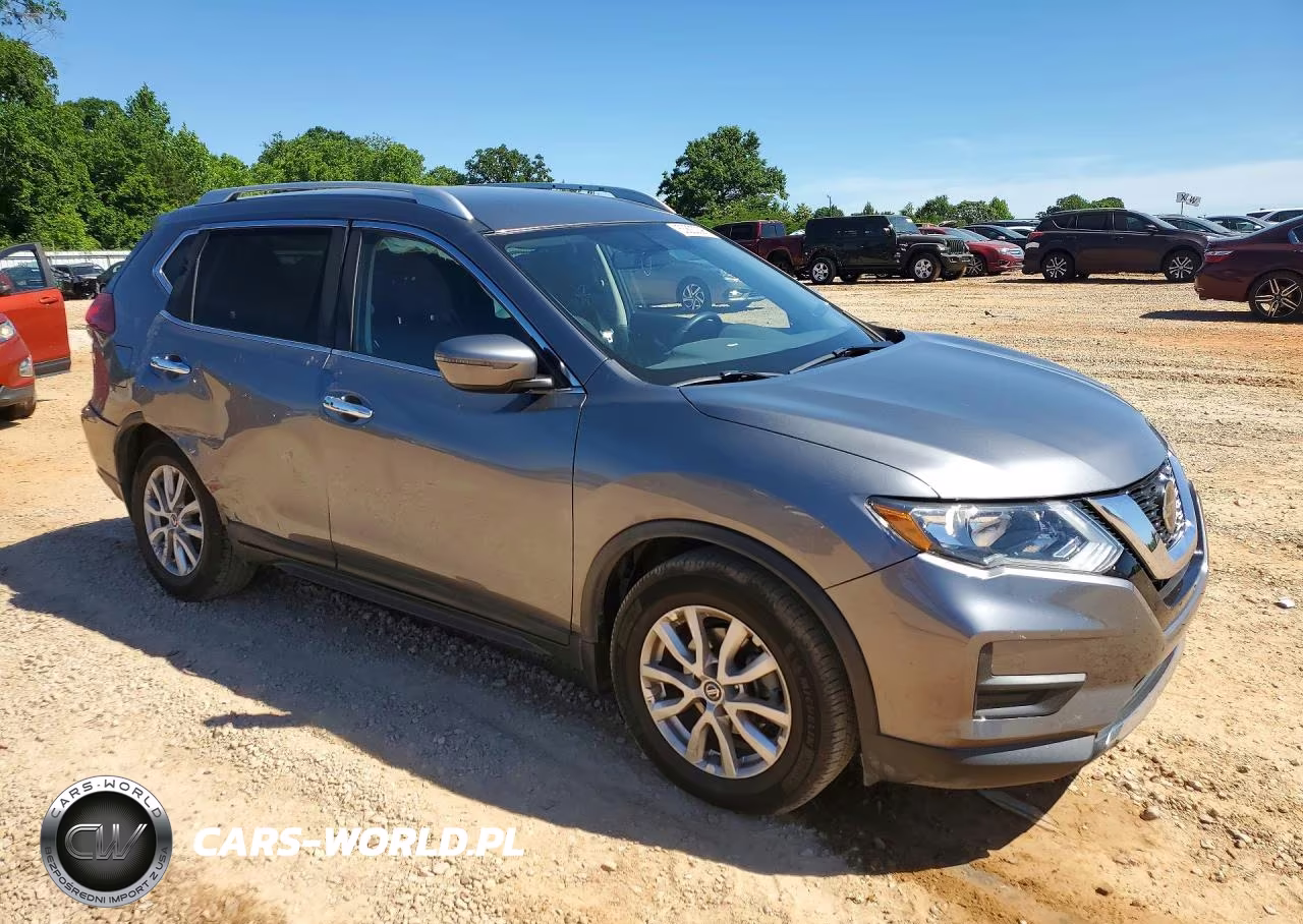 2018 Nissan Rogue S VIN:KNMAT2MT1JP615192 - 4