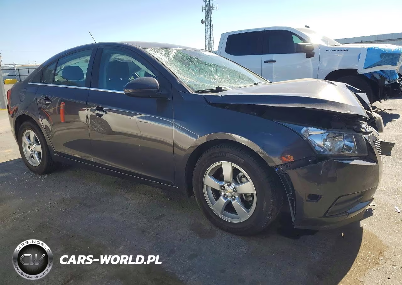 2014 Chevrolet Cruze Lt VIN:1G1PC5SB8E7433834 - 4