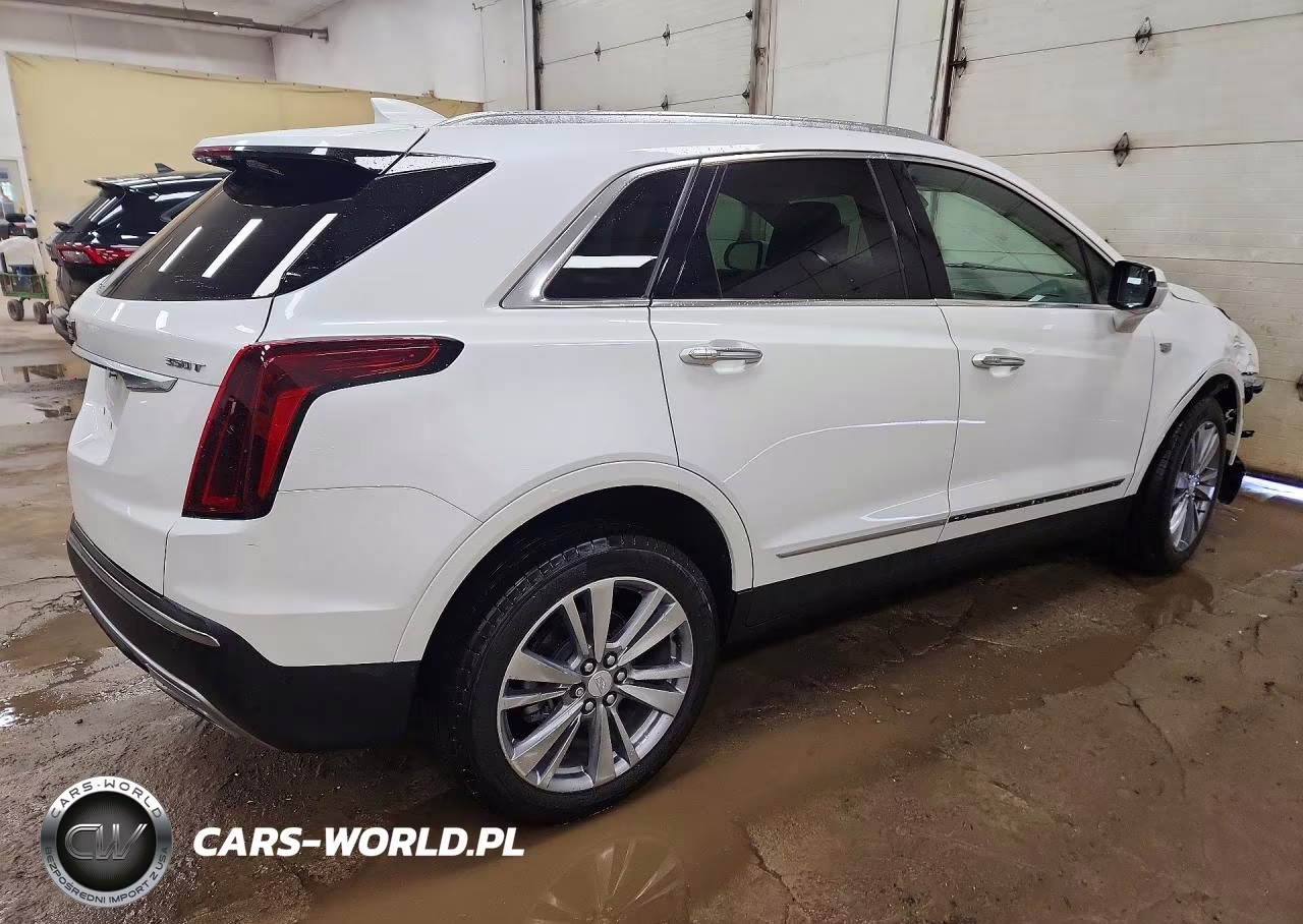 2025 Cadillac Xt5 Premium Luxury VIN:1GYKNDR41SZ108367 - 3