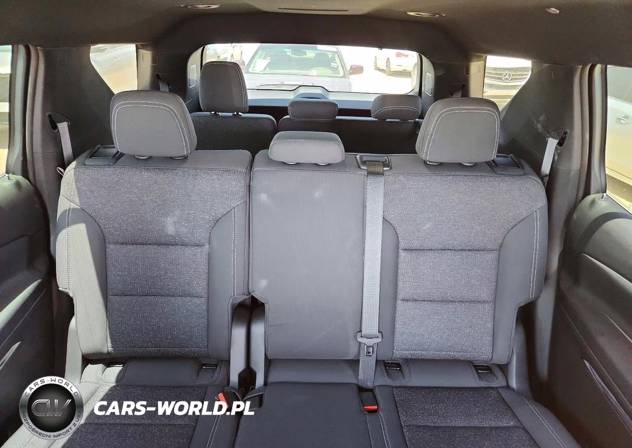 2026 Chevrolet Traverse Lt VIN:1GNERGKS9TJ213487 - 10