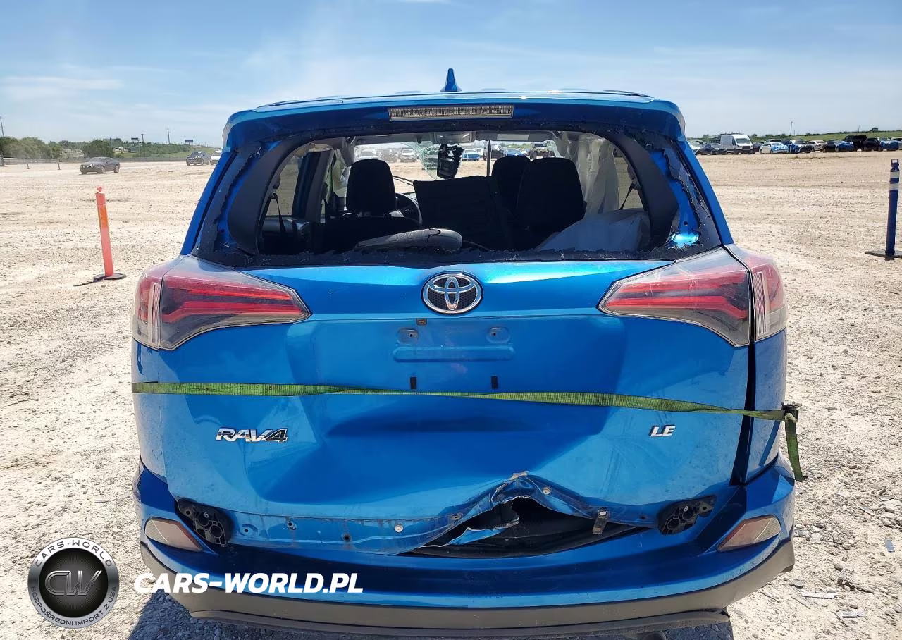 2018 Toyota Rav4 Le VIN:JTMZFREVXJJ725115 - 6