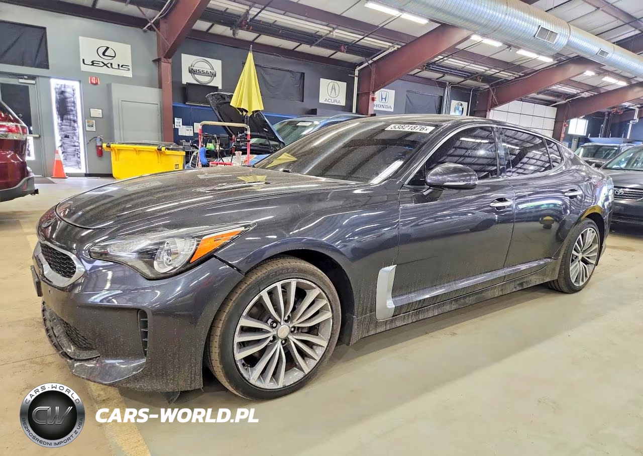 2019 Kia Stinger Base