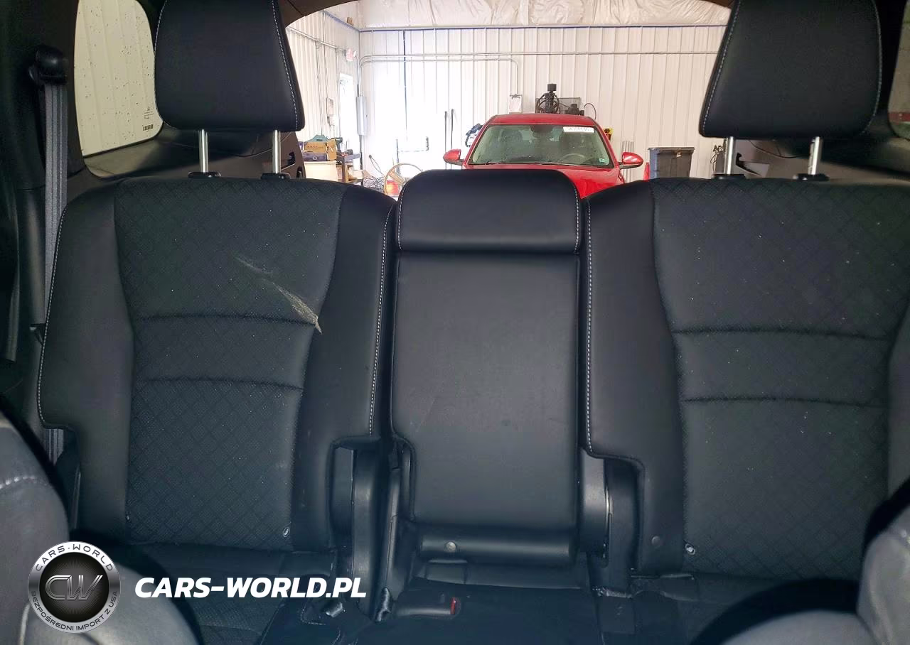 2022 Honda Passport Elite VIN:5FNYF8H00NB009598 - 10
