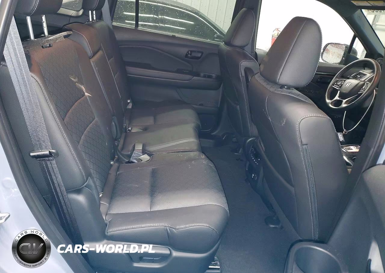2022 Honda Passport Elite VIN:5FNYF8H00NB009598 - 11