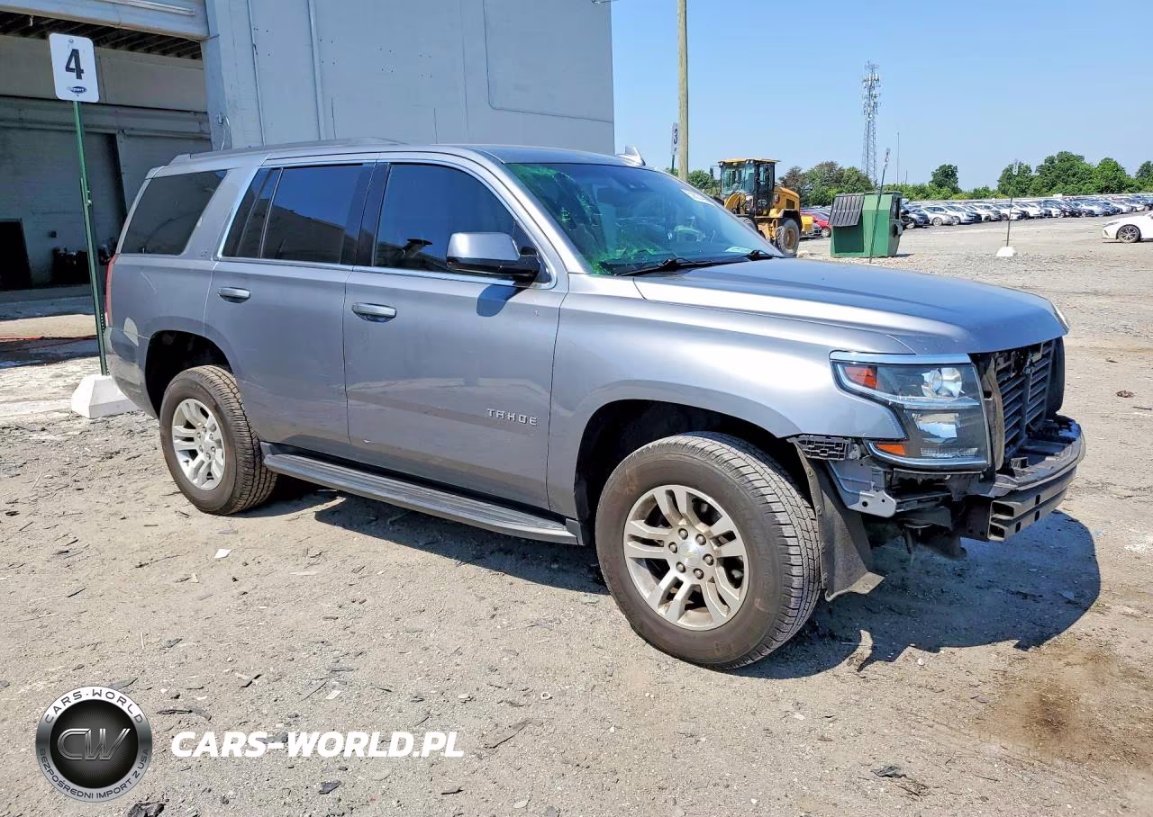 2018 Chevrolet Tahoe K1500 Lt VIN:1GNSKBKCXJR368552 - 4