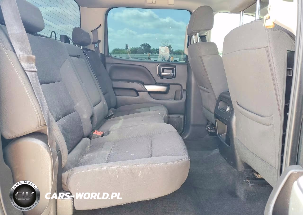 2018 Chevrolet Silverado C1500 Lt VIN:3GCPCRECXJG354313 - 10