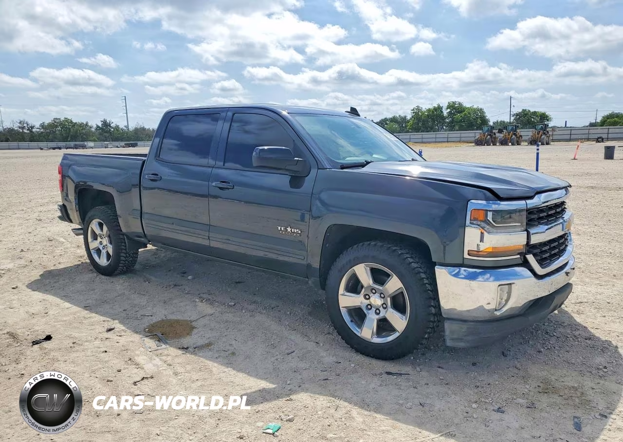 2018 Chevrolet Silverado C1500 Lt VIN:3GCPCRECXJG354313 - 4