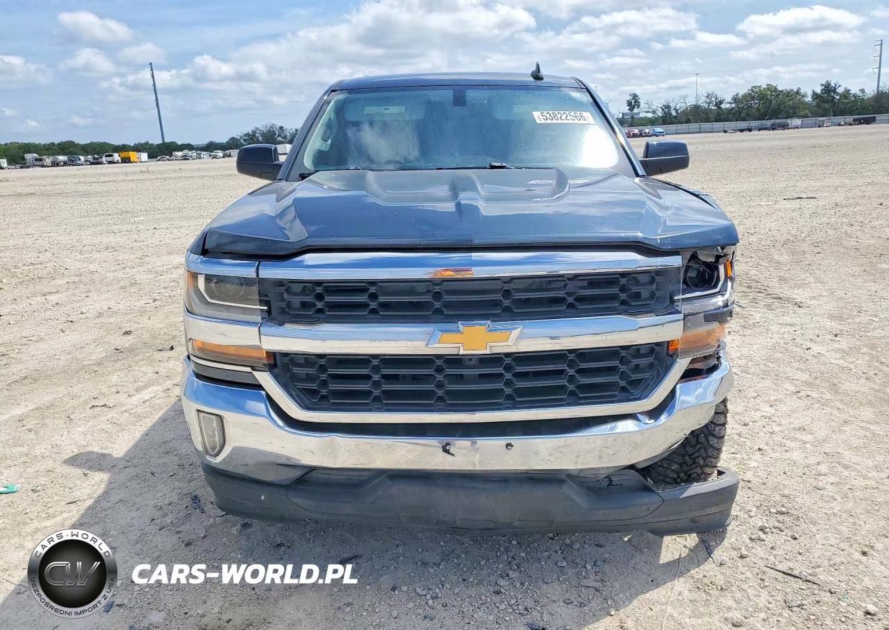 2018 Chevrolet Silverado C1500 Lt VIN:3GCPCRECXJG354313 - 5