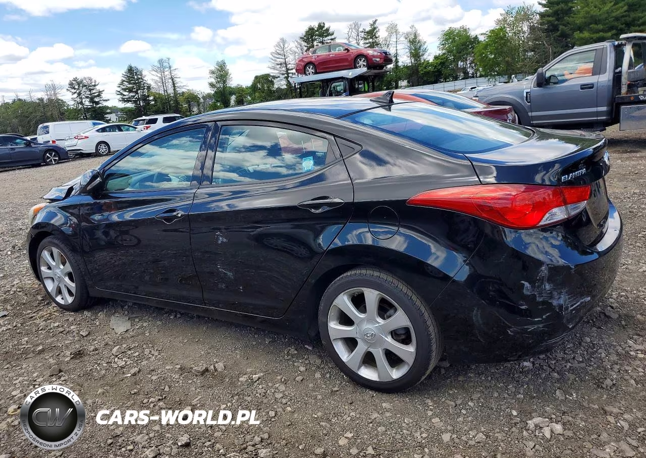 2013 Hyun Elantra VIN:KMHDH4AE2DU003049 - 2