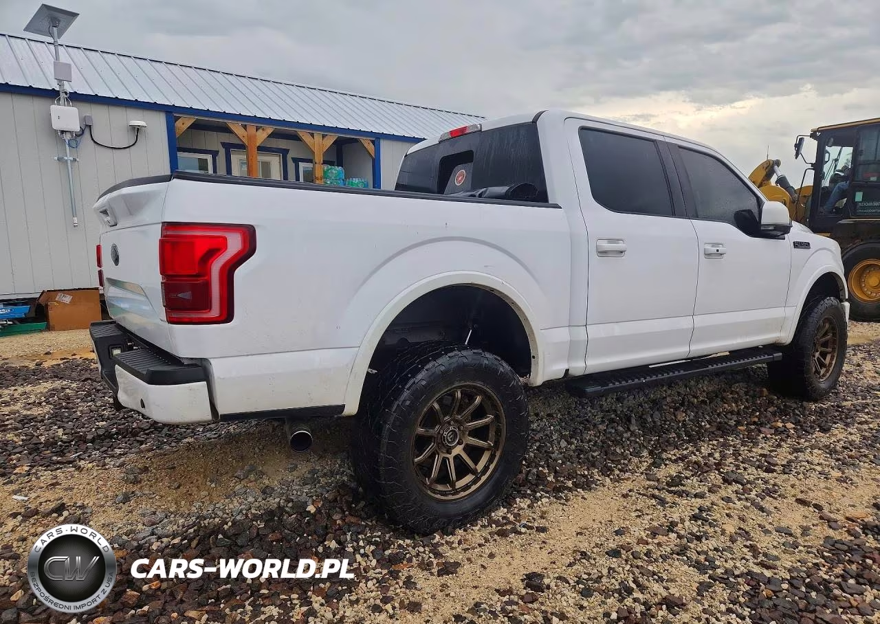 2015 Ford F150 Supercrew VIN:1FTEW1EG3FKE39805 - 3