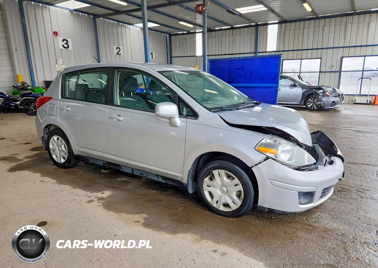 2011 Nissan Versa 1.8 S VIN:3N1BC1CP4BL499599 - 4