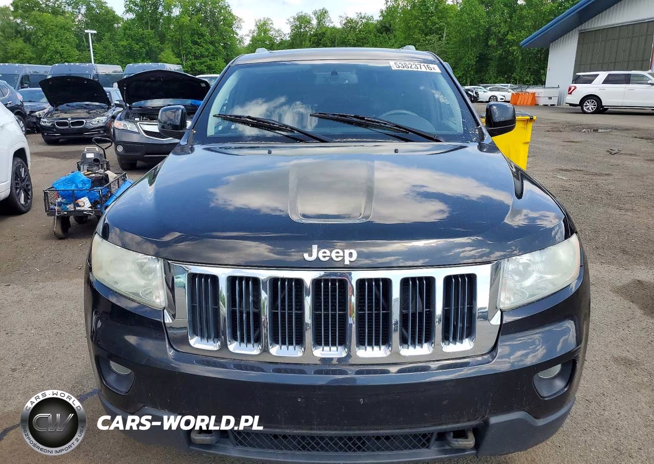 2011 Jeep Grand Cherokee Laredo VIN:1J4RR4GG5BC680531 - 5