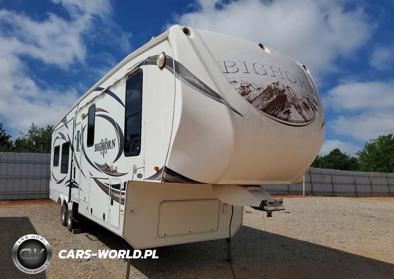 2013 Heartland Big Horn Camper – zdjęcie 1 z 10
