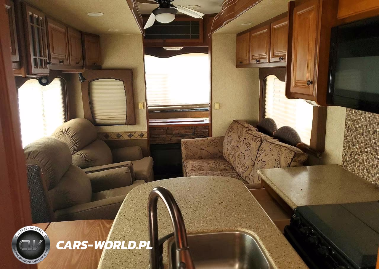 2013 Heartland Big Horn Camper VIN:5SFBG3426DE248731 - 6