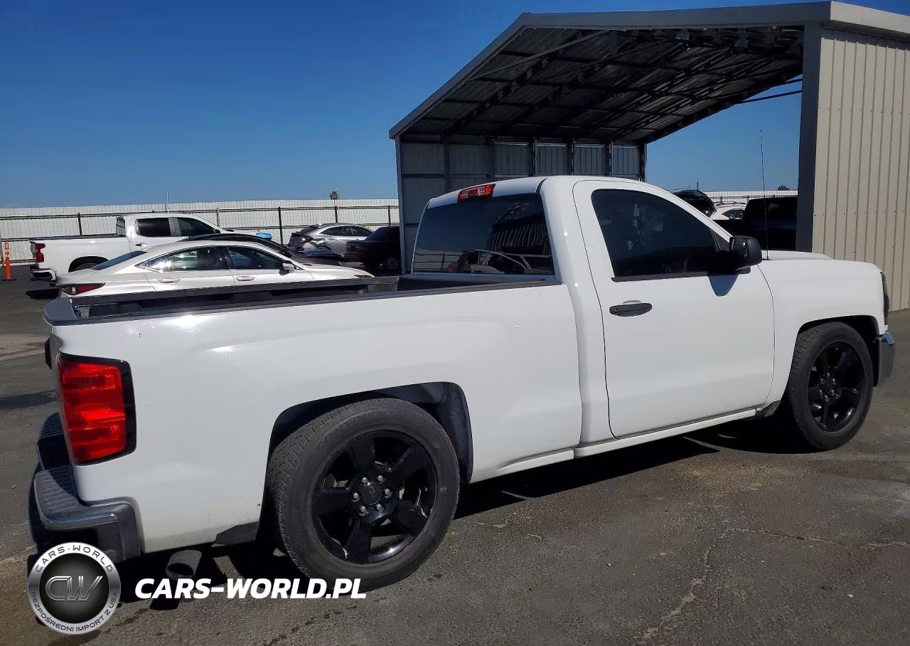 2018 Chevy Silverado VIN:1GCNCNEH7JZ369170 - 3