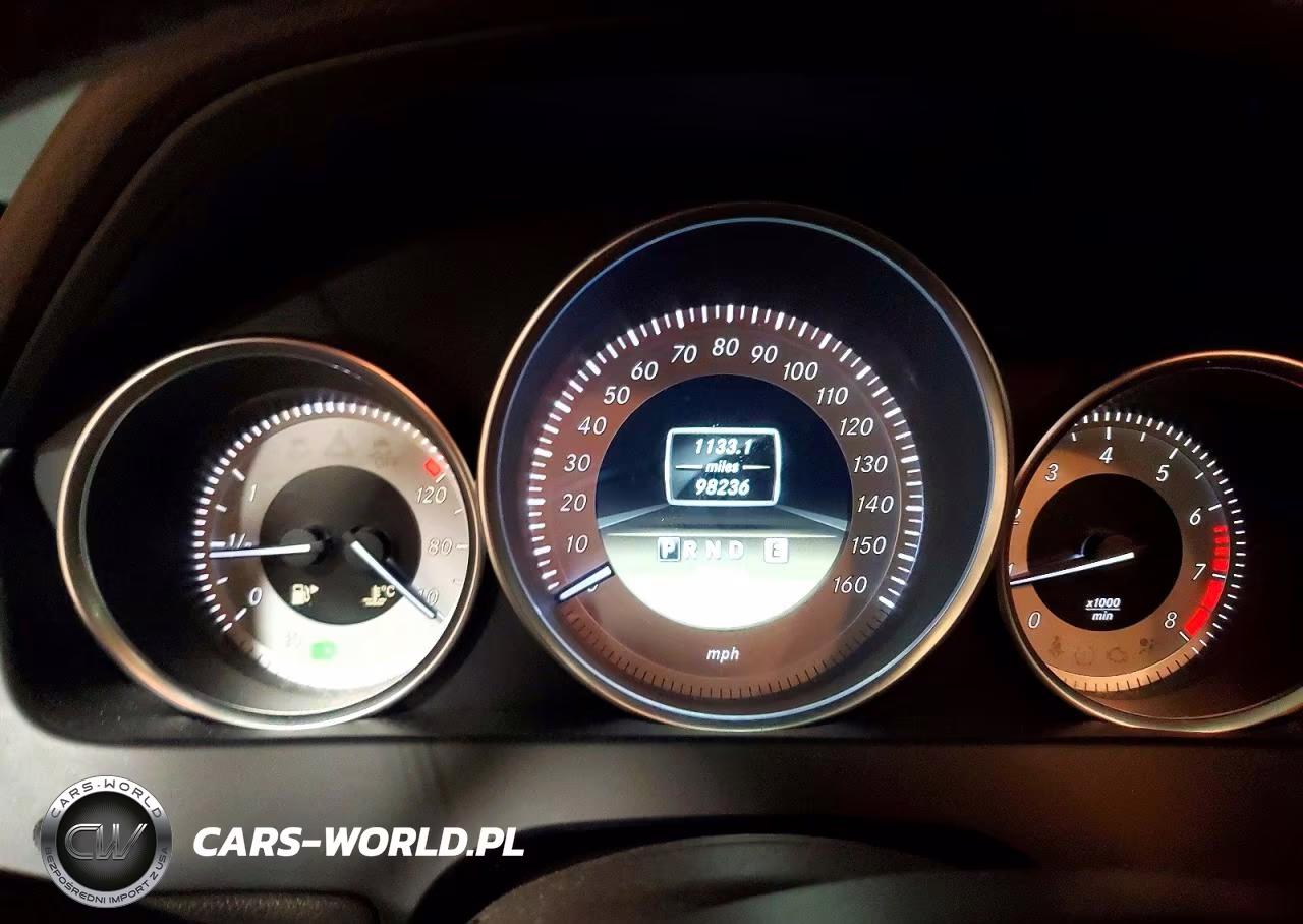 2012 Mercedes-Benz C 300 4Matic VIN:WDDGF8BB5CF908798 - 9