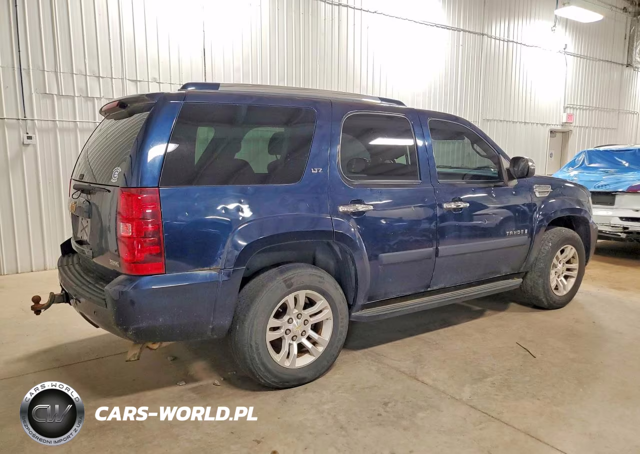2007 Chevrolet Tahoe K1500 VIN:1GNFK13077R330415 - 3