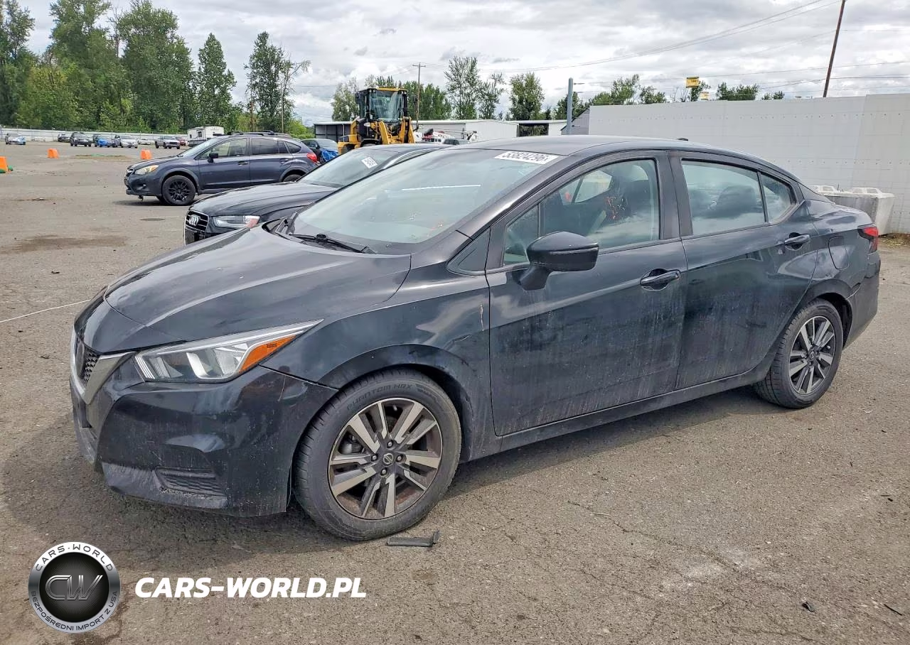 2020 Nissan Versa Sv