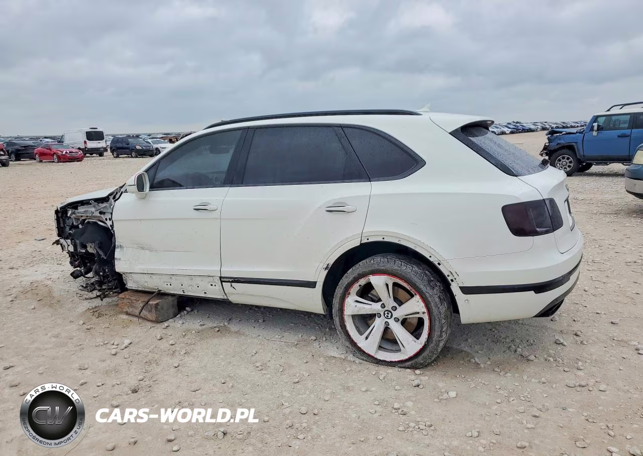 2017 Bentley Bentayga VIN:SJAAC2ZVXHC014912 - 2