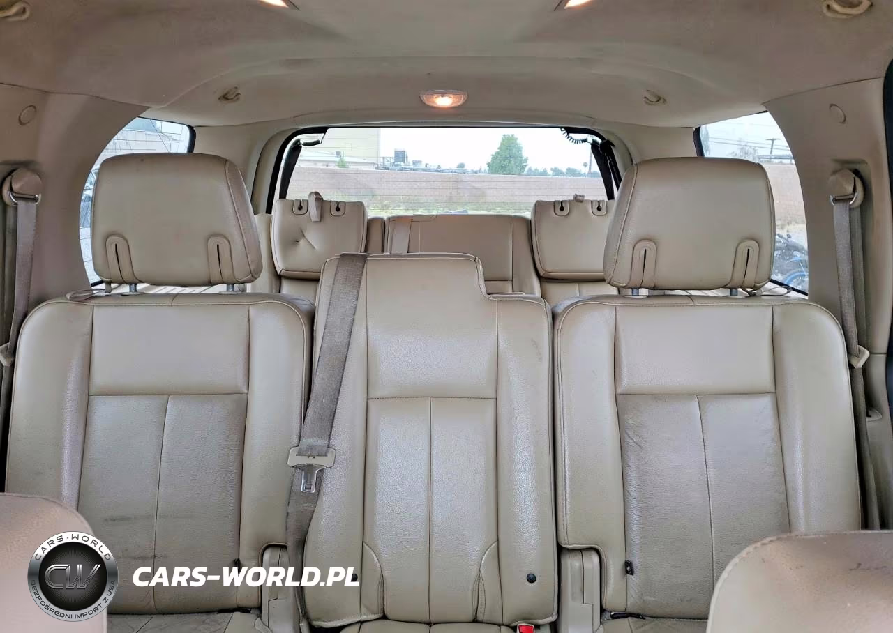2010 Ford Expedition Eddie Bauer VIN:1FMJU1H58AEB21521 - 10