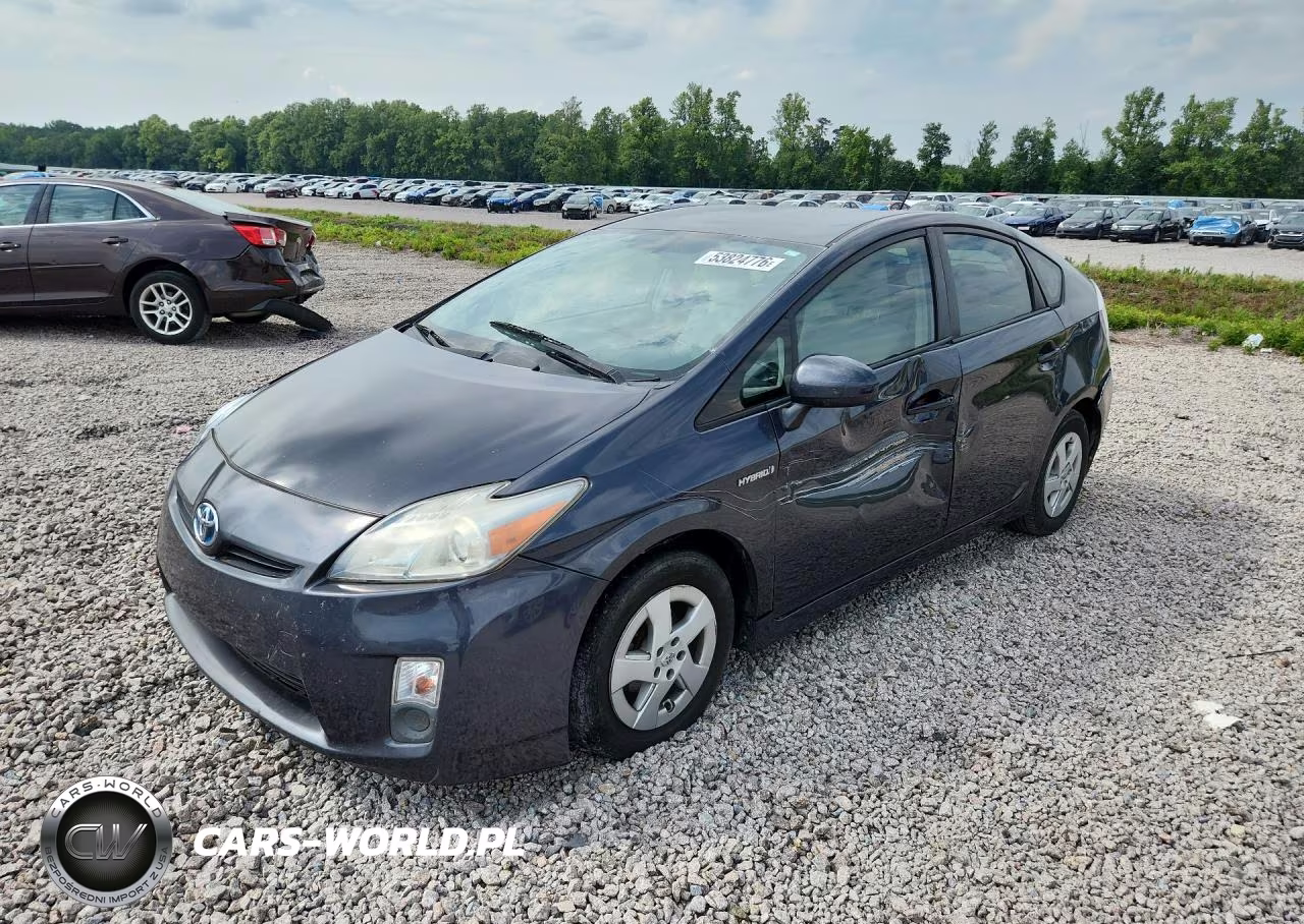 2011 Toyota Prius Two