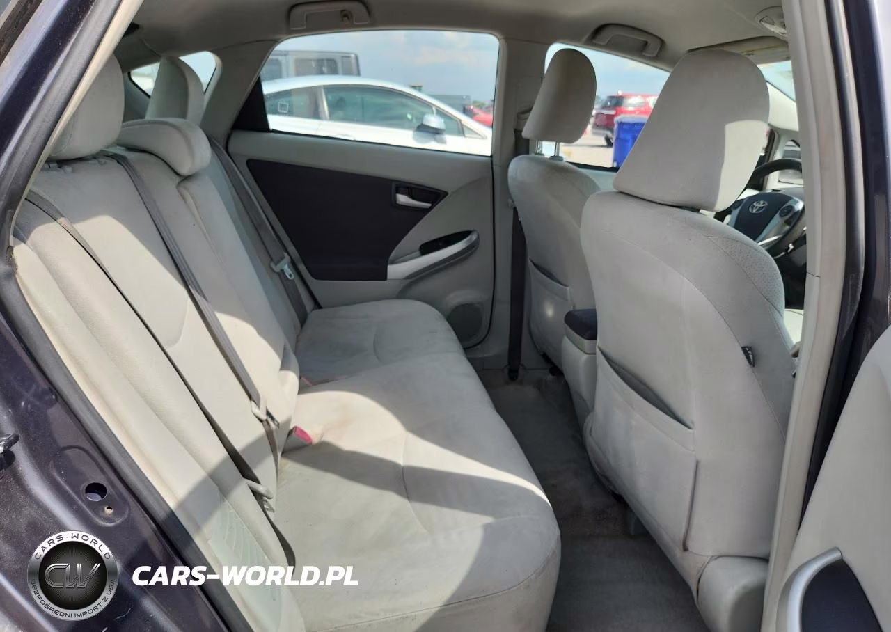 2011 Toyota Prius Two VIN:JTDKN3DU7B1355253 - 10