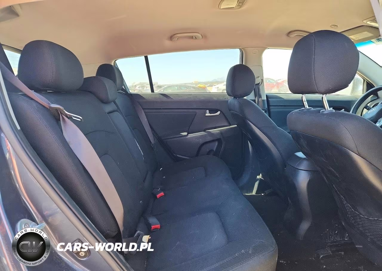 2013 Kia Sportage Lx VIN:KNDPBCA25D7449844 - 11