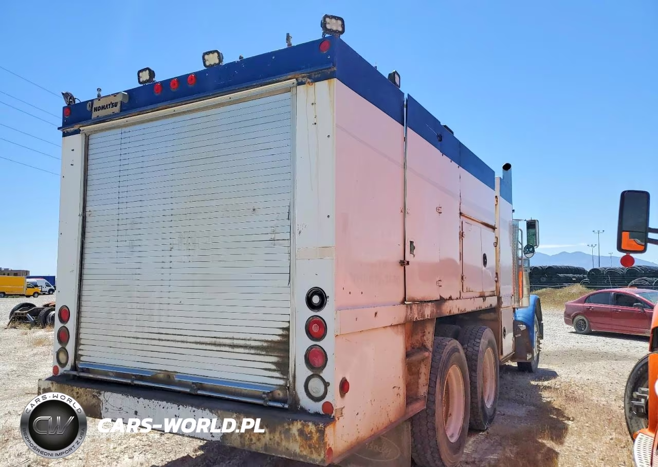 2001 Peterbilt 379 Utility - Service Truck VIN:1XP5DB0X31D570702 - 4