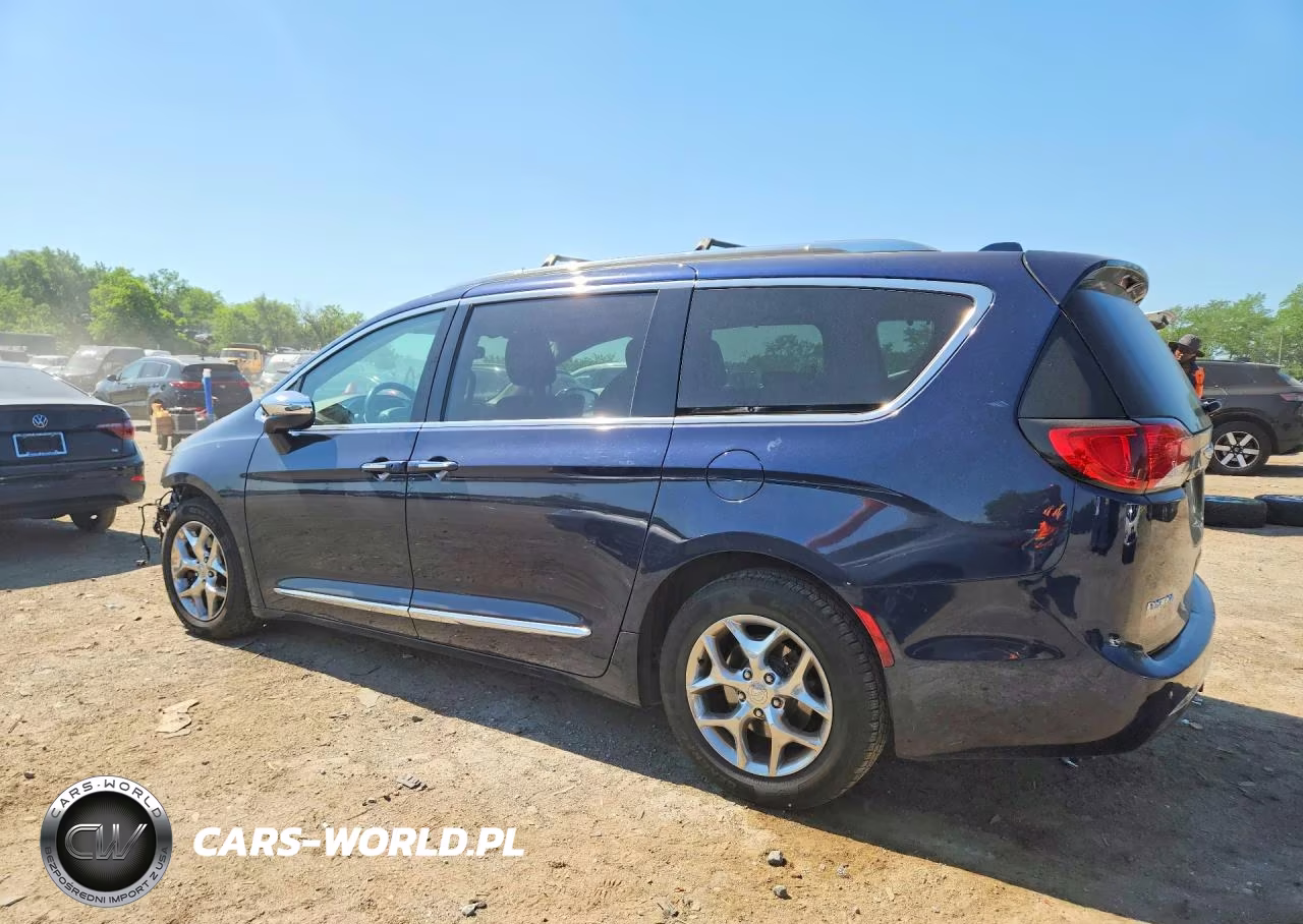 2017 Chrysler Pacifica Limited VIN:2C4RC1GG4HR599669 - 2