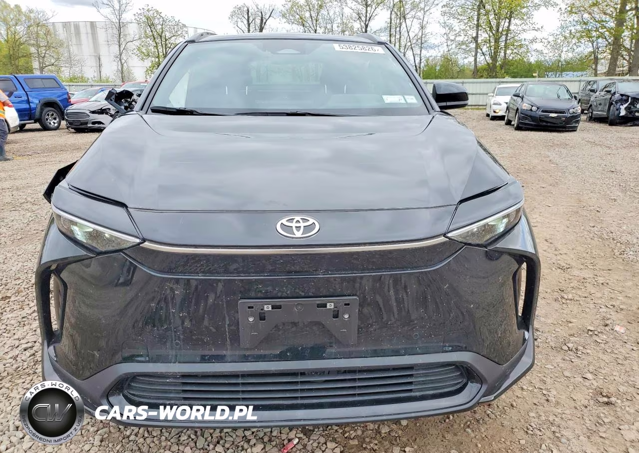2025 Toyota Bz4X Xle VIN:JTMABACA0SA105465 - 5