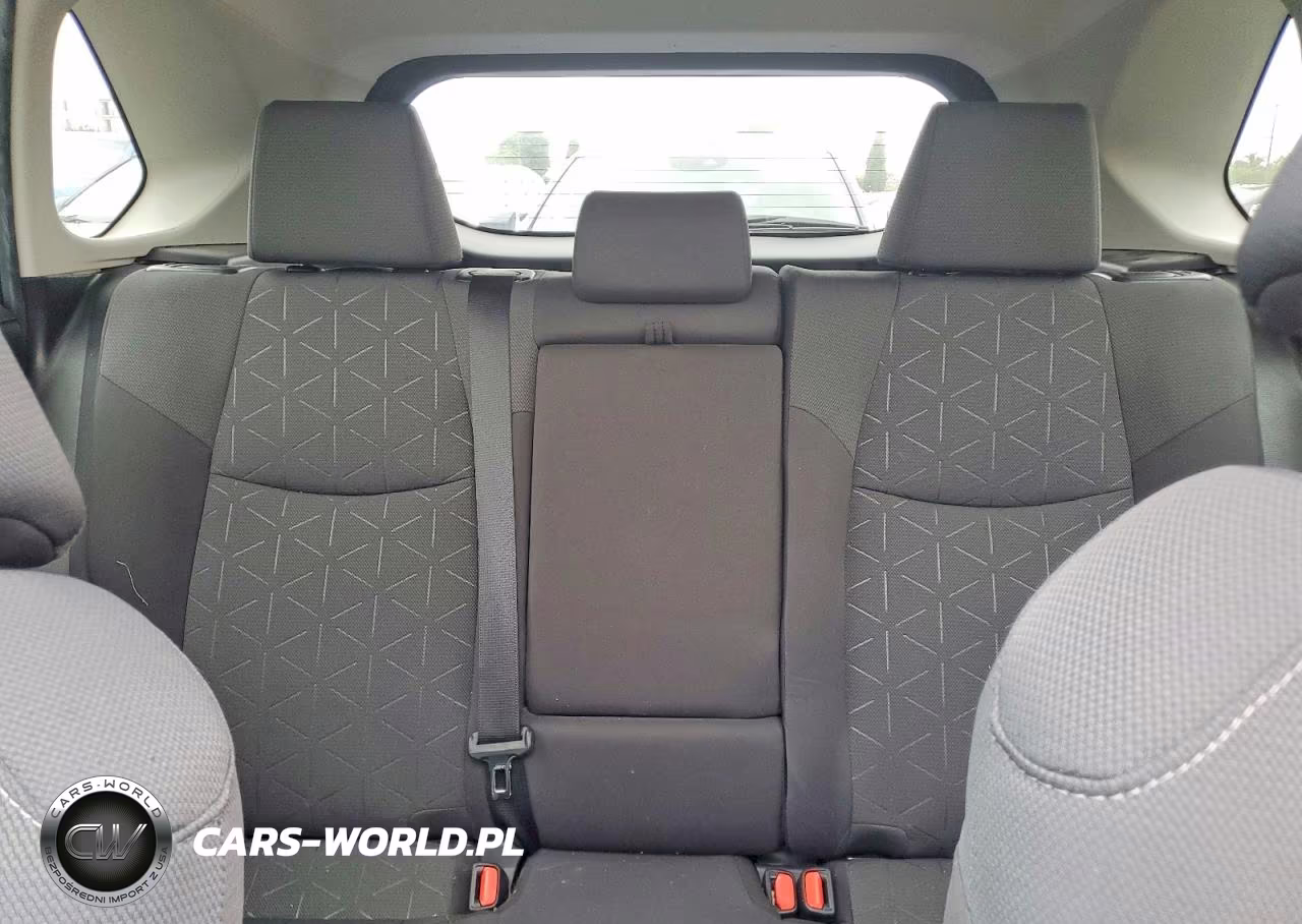 2021 Toyota Rav4 Hybrid Xle VIN:4T3RWRFV0MU015449 - 10