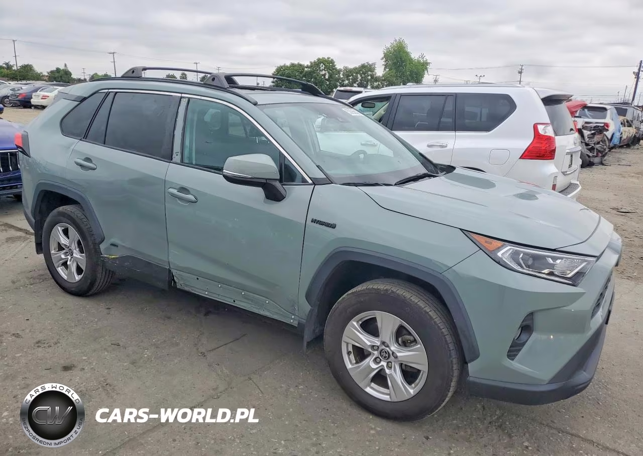2021 Toyota Rav4 Hybrid Xle VIN:4T3RWRFV0MU015449 - 4