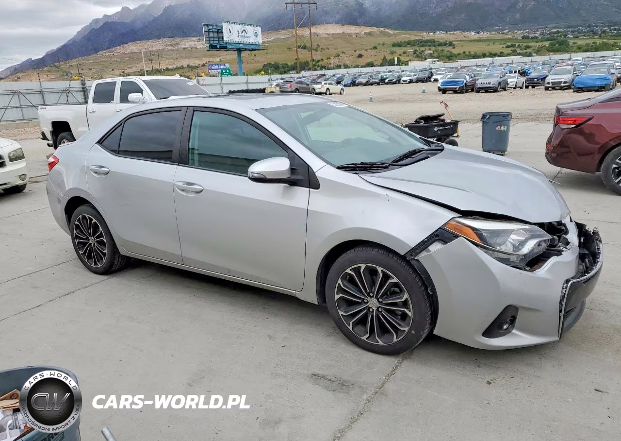 2015 Toyota Corolla VIN:5YFBURHE5FP198381 - 4