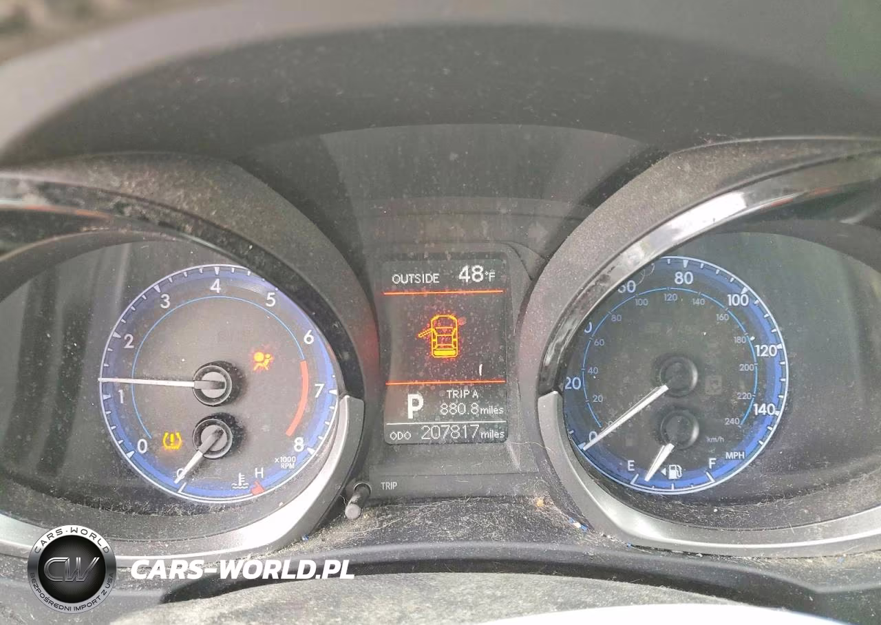 2015 Toyota Corolla VIN:5YFBURHE5FP198381 - 9