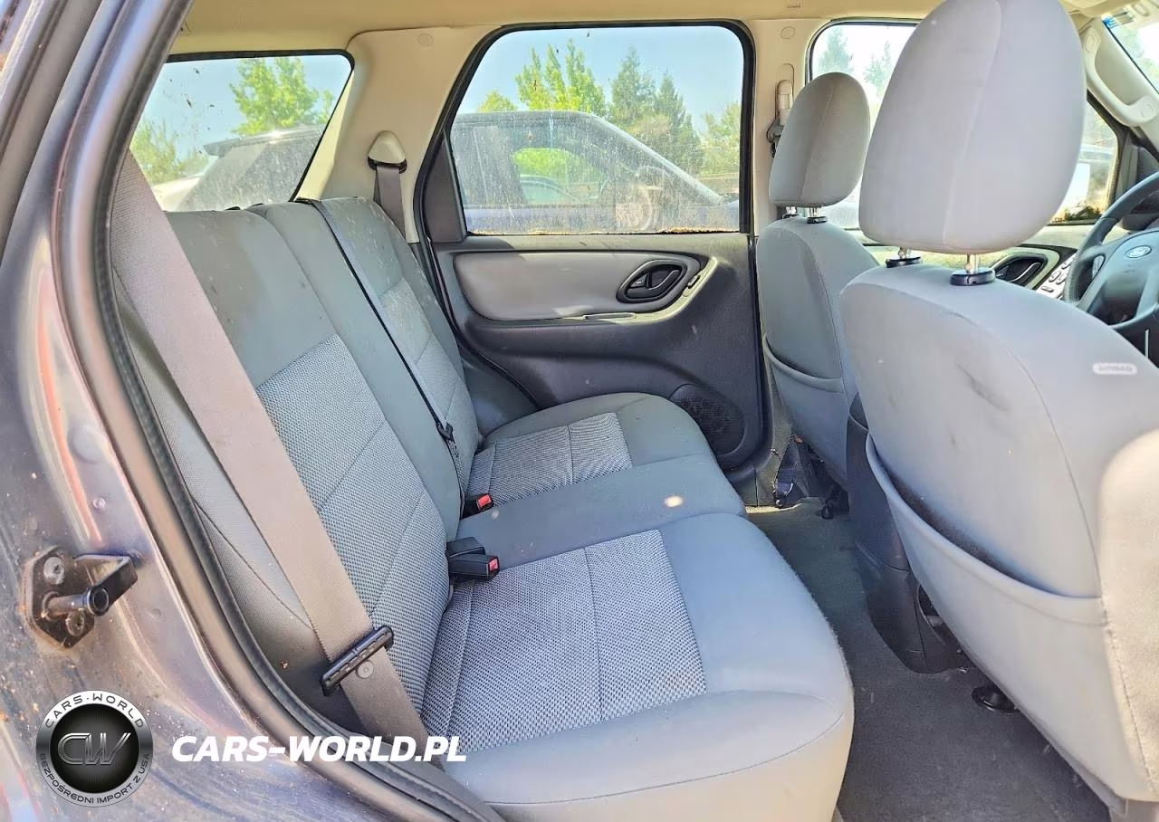 2005 Ford Escape VIN:1FMCU93155KD65405 - 11
