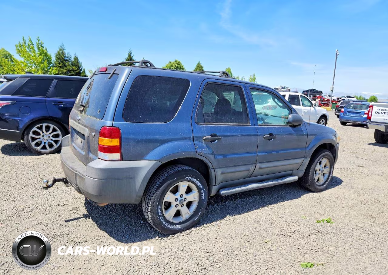 2005 Ford Escape VIN:1FMCU93155KD65405 - 3