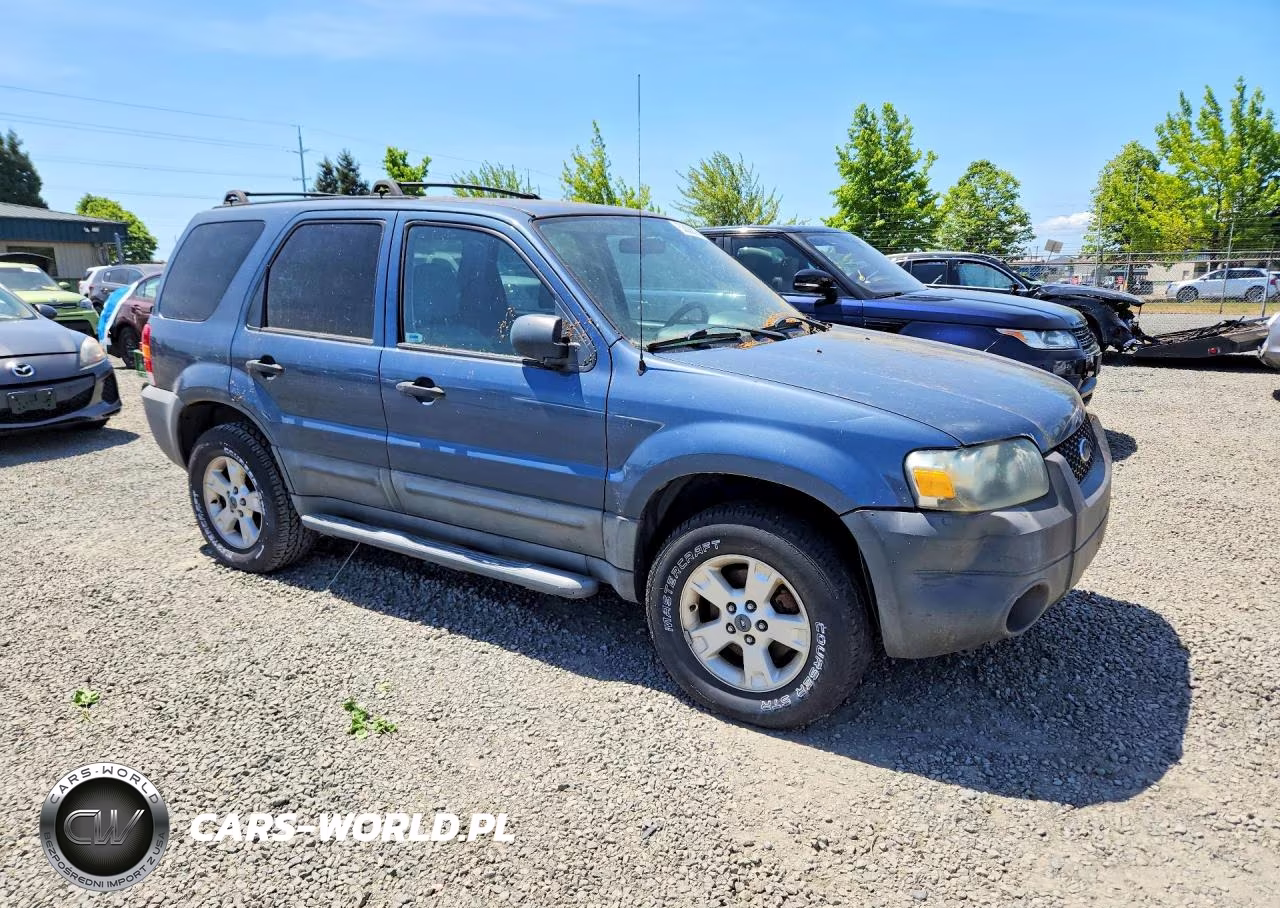 2005 Ford Escape VIN:1FMCU93155KD65405 - 4