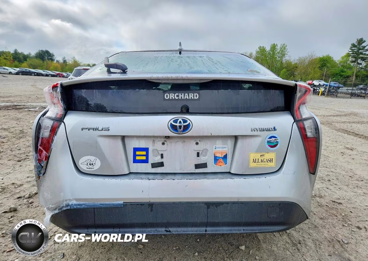 2016 Toyota Prius Three VIN:JTDKARFU7G3006696 - 6