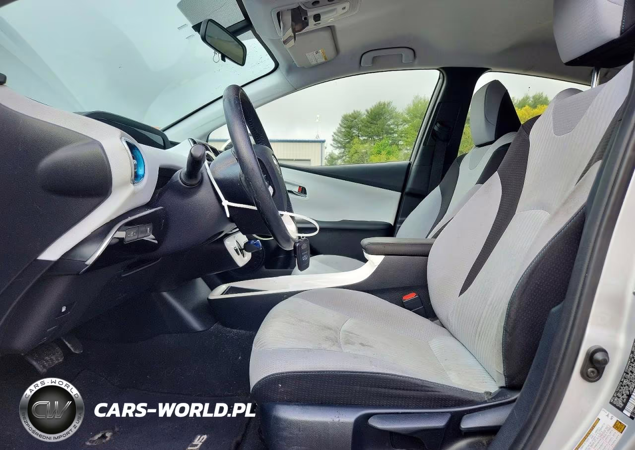 2016 Toyota Prius Three VIN:JTDKARFU7G3006696 - 7