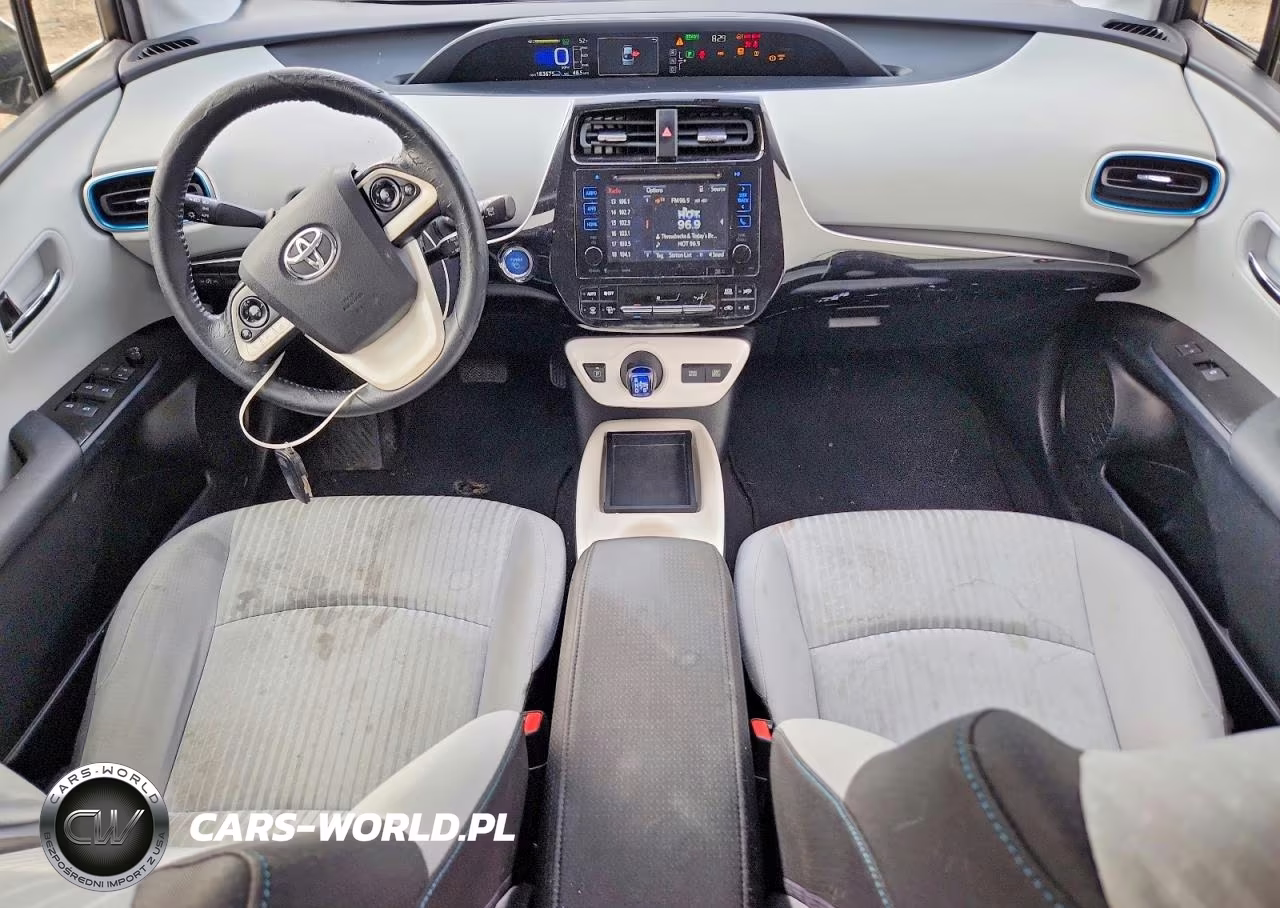 2016 Toyota Prius Three VIN:JTDKARFU7G3006696 - 8