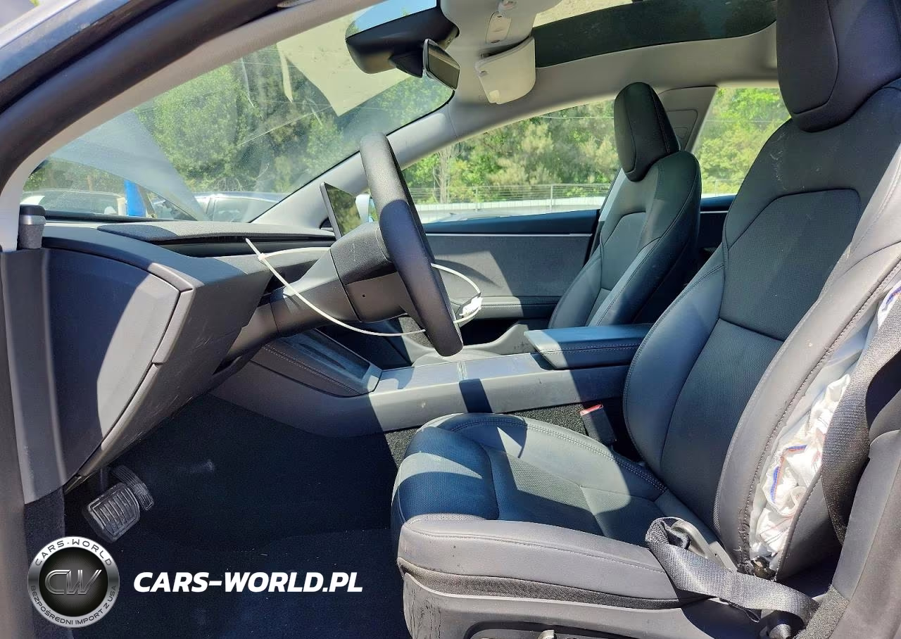 2025 Tesla Model 3 VIN:5YJ3E1EA7SF028775 - 7