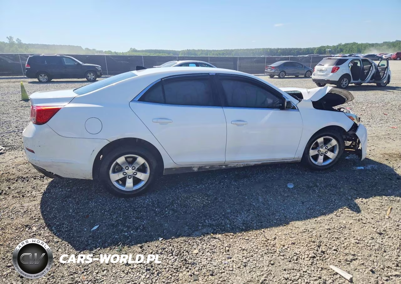 2014 Chevrolet Malibu Ls VIN:1G11B5SL8EF146601 - 3