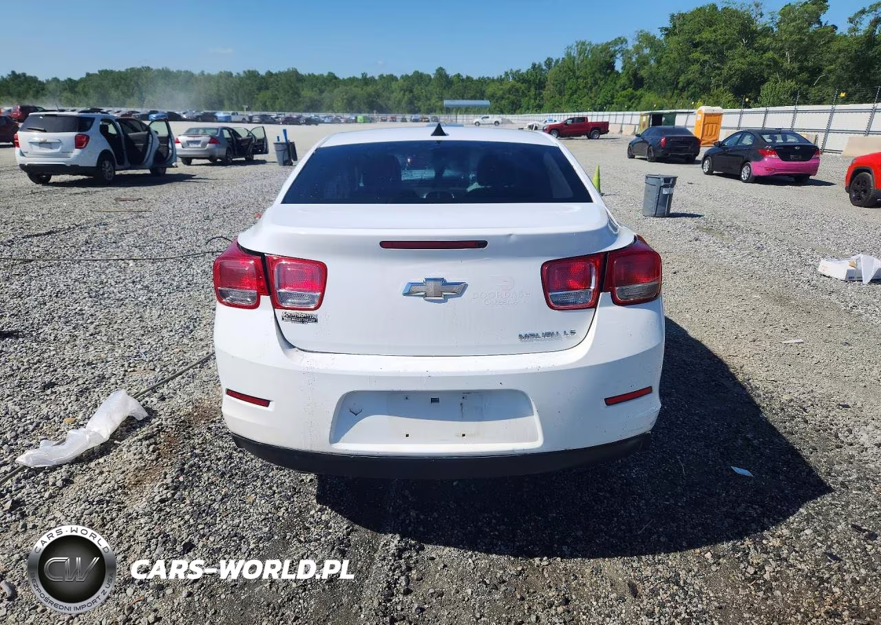 2014 Chevrolet Malibu Ls VIN:1G11B5SL8EF146601 - 6